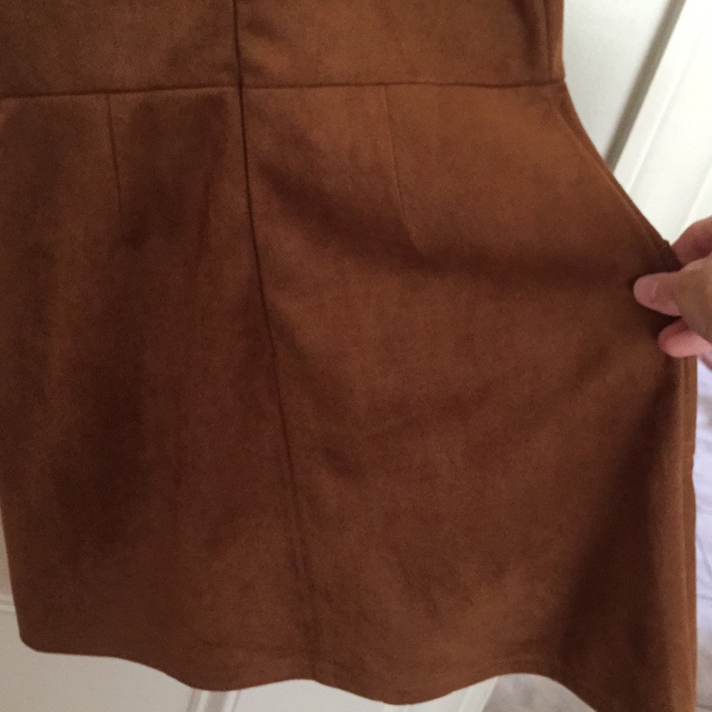 Faux suede dress - Picture 5 of 10